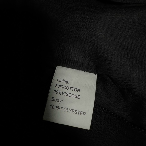 Black Dress with beautiful Red Roses - 6X - Picture 3 of 4